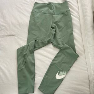 Nike Dri-Fit Green Leggings